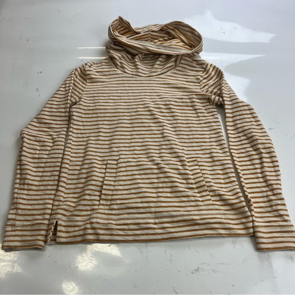 J.Crew women’s yellow and white neck long sleeve shirt XS m119-35 - Picture 1 of 3